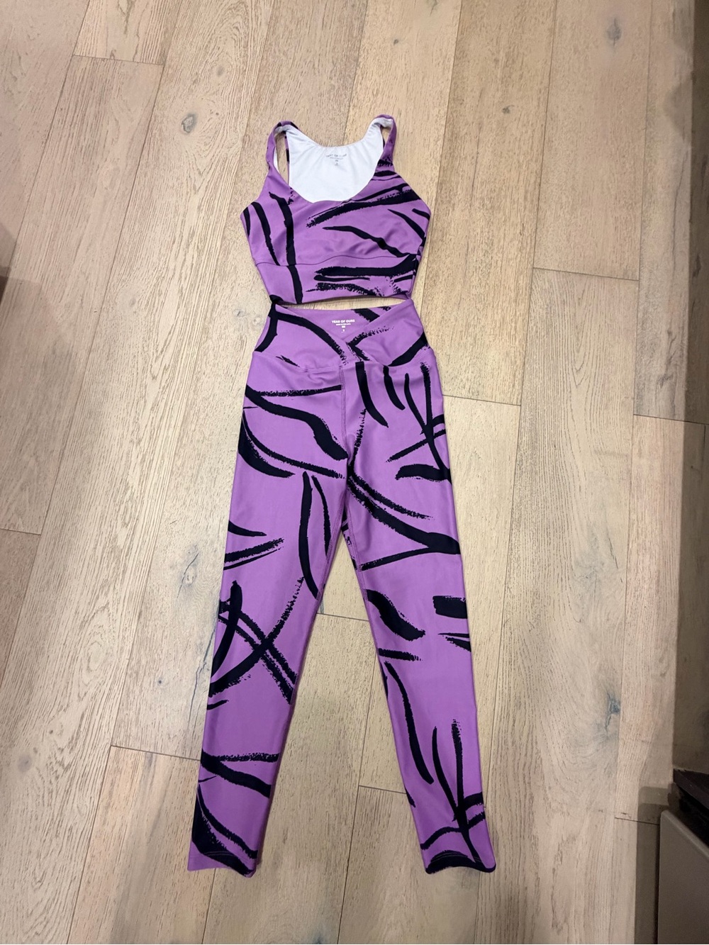 Year of Ours Purple & Black Abstract Print Legging Set